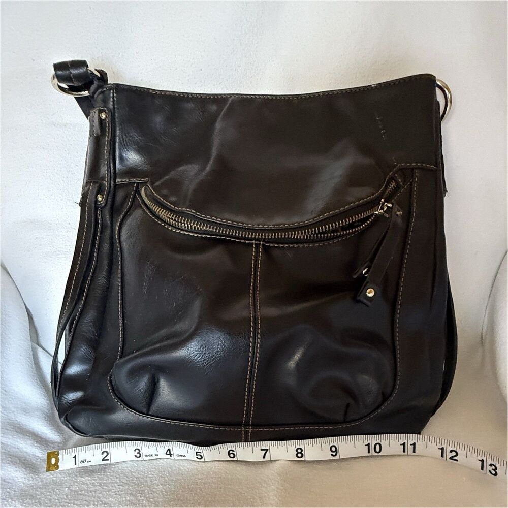 Mora Mara Black Shoulder Bag Gold Hardware Zip Magnet Leopard Print Lining